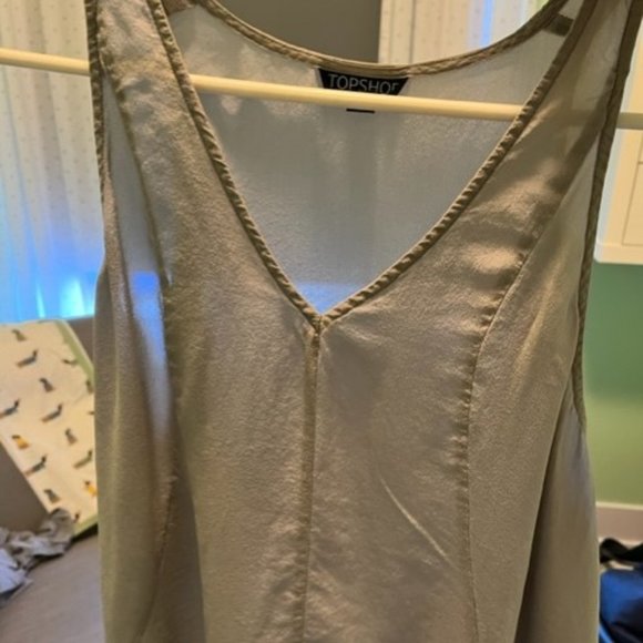 SILK TOPSHOP SLEEVELESS SHIRT HIGH/LOW SLEEVELESS SIZE US 2 - Picture 3 of 5